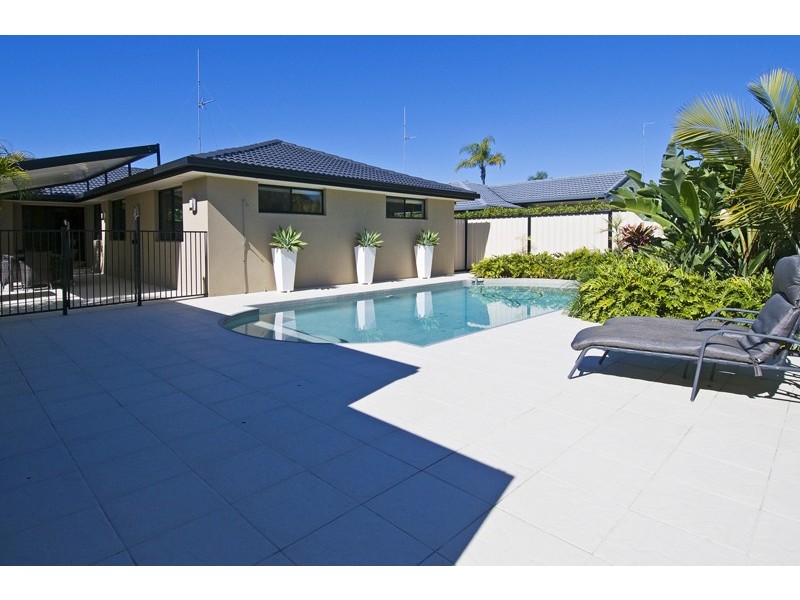 Burleigh Waters QLD 4220
