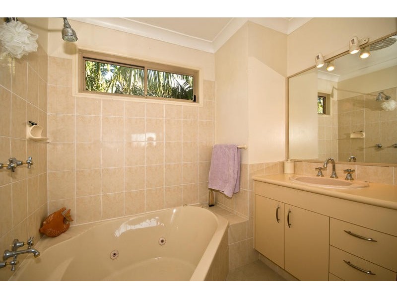 Burleigh Waters QLD 4220