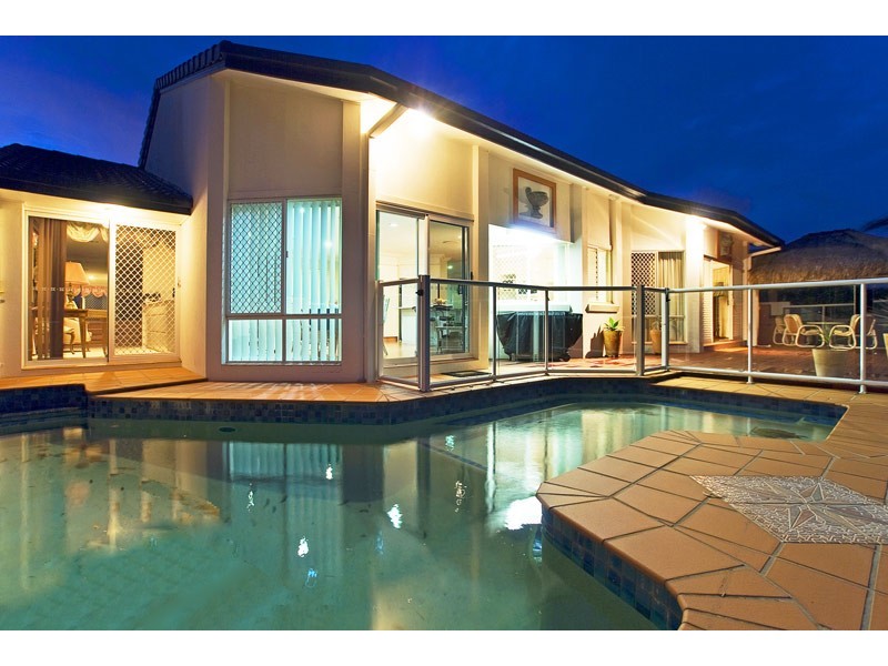 Burleigh Waters QLD 4220