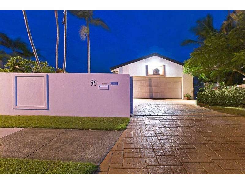 Burleigh Waters QLD 4220
