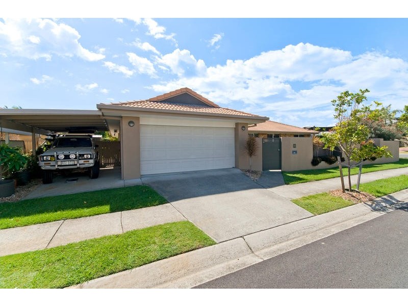 30 Whistler Drive, Burleigh Waters QLD 4220
