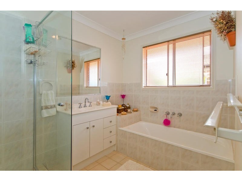30 Whistler Drive, Burleigh Waters QLD 4220