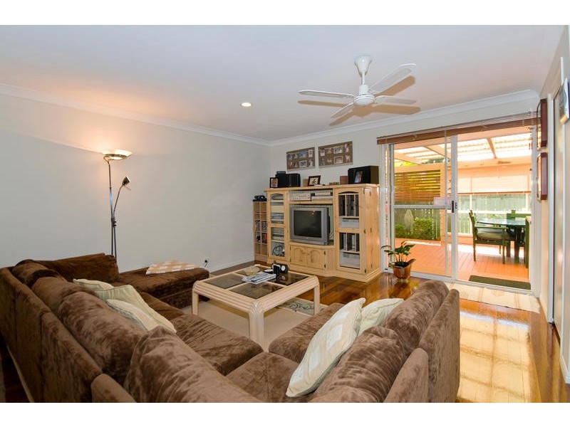 30 Whistler Drive, Burleigh Waters QLD 4220