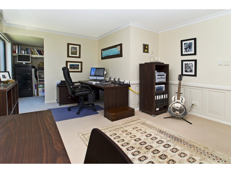 Burleigh Waters QLD 4220