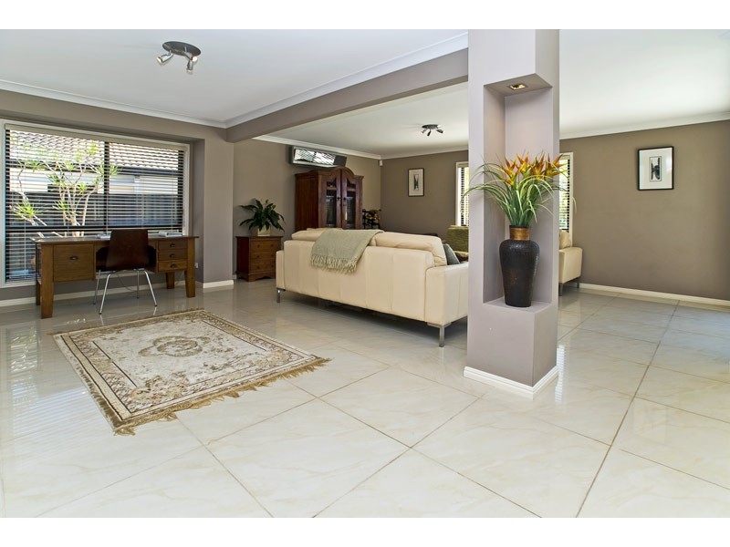 Burleigh Waters QLD 4220