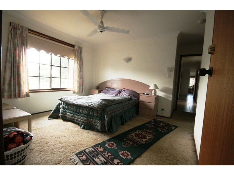 Burleigh Waters QLD 4220