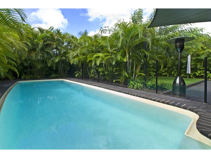10 Tern Drive, Burleigh Waters QLD 4220