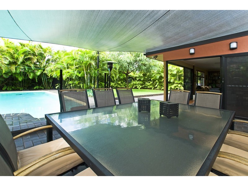 10 Tern Drive, Burleigh Waters QLD 4220