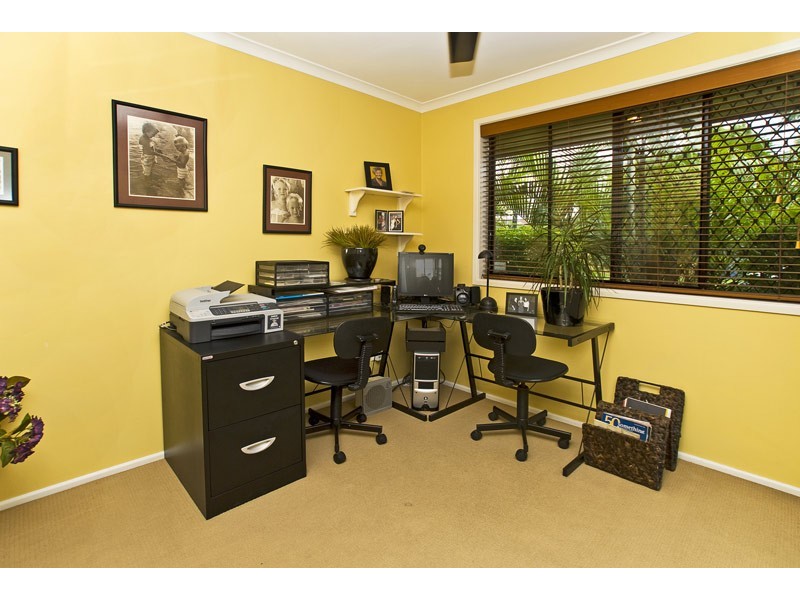 10 Tern Drive, Burleigh Waters QLD 4220