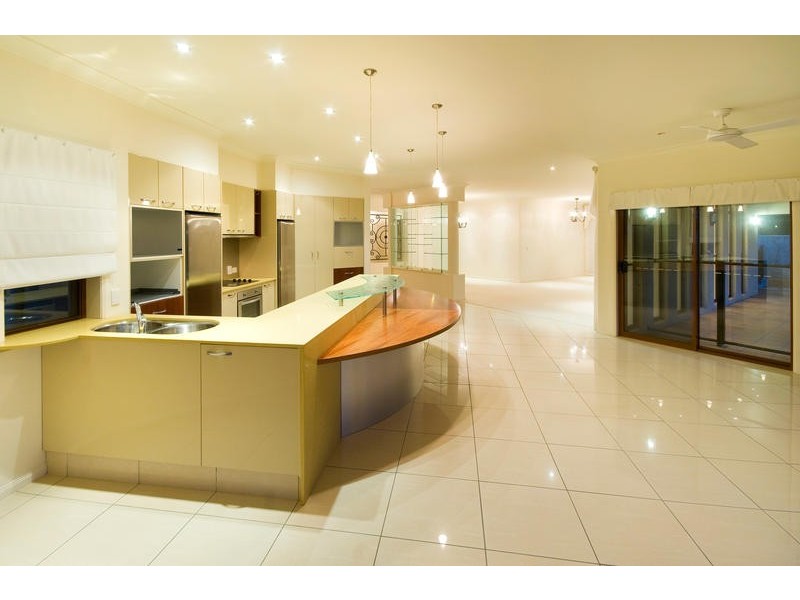 Burleigh Waters QLD 4220
