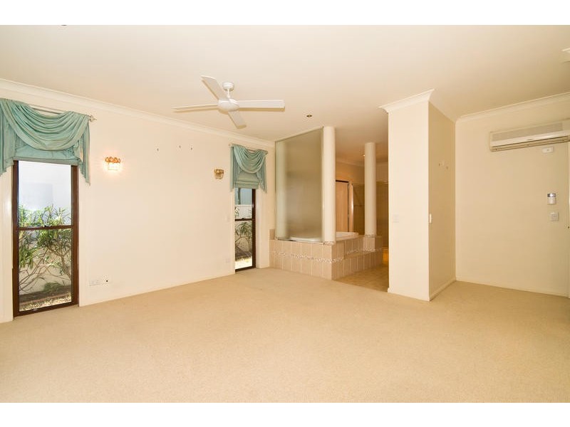 Burleigh Waters QLD 4220