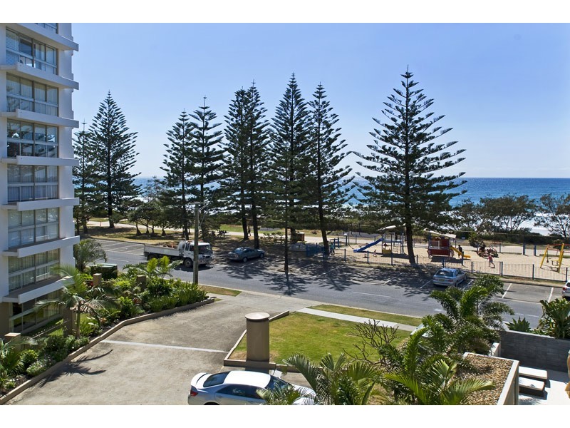 Burleigh Heads QLD 4220