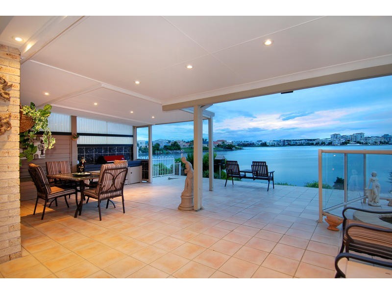 Varsity Lakes QLD 4227