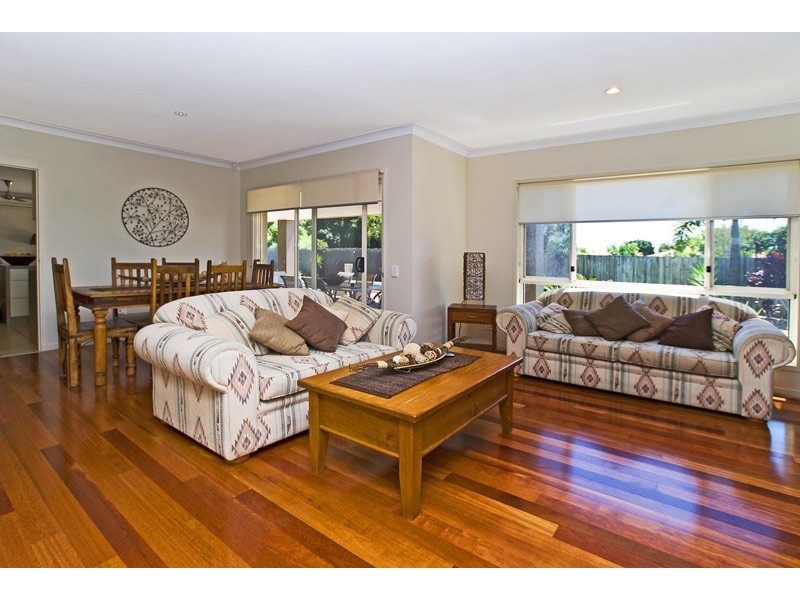 24 Tropicana Circuit, Burleigh Waters QLD 4220