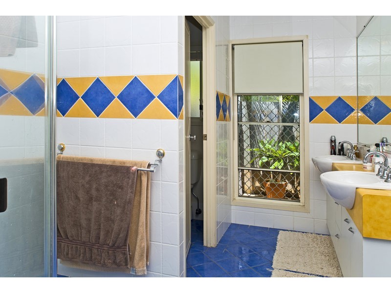 24 Tropicana Circuit, Burleigh Waters QLD 4220