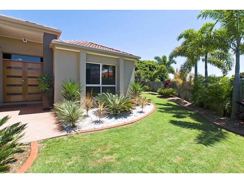 24 Tropicana Circuit, Burleigh Waters QLD 4220