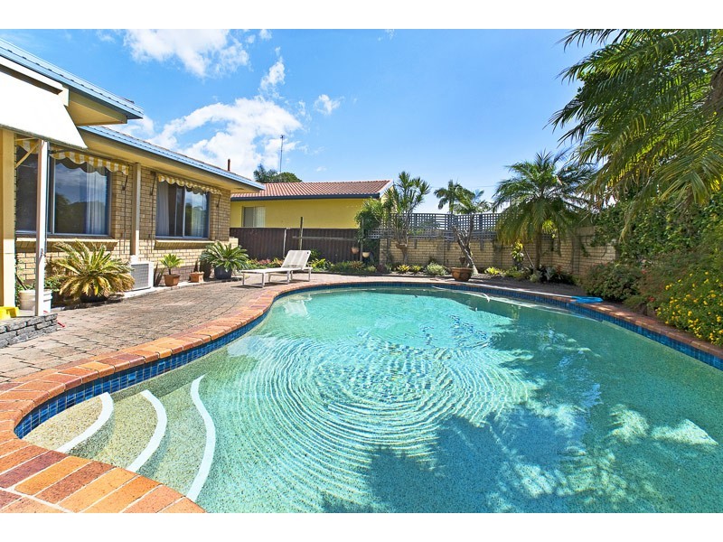 Burleigh Waters QLD 4220