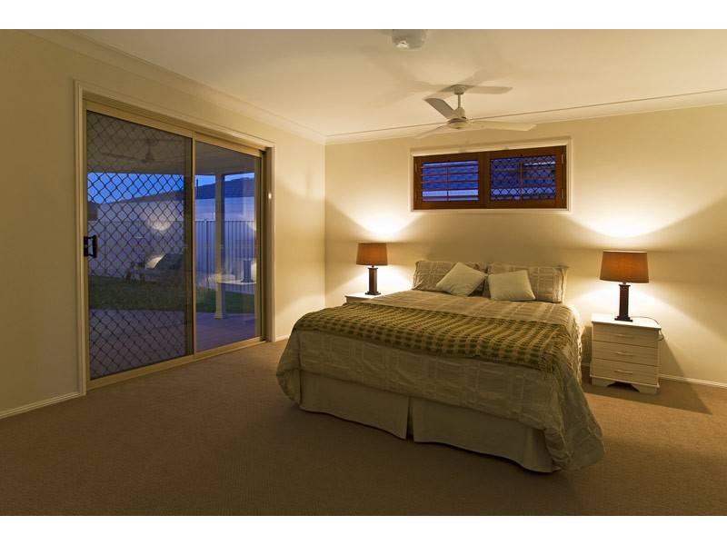 9 Pintail Crescent, Burleigh Waters QLD 4220