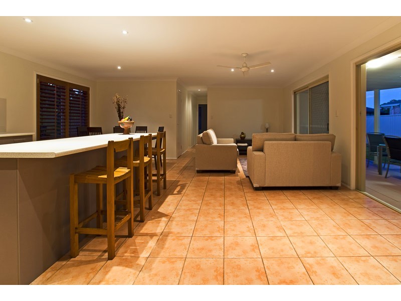 9 Pintail Crescent, Burleigh Waters QLD 4220