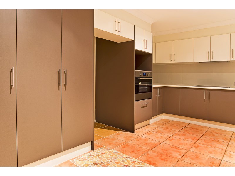 9 Pintail Crescent, Burleigh Waters QLD 4220