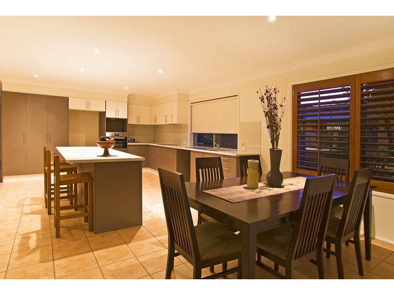 9 Pintail Crescent, Burleigh Waters QLD 4220