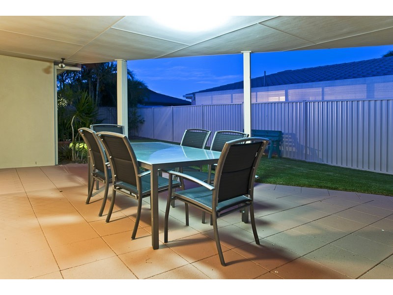 9 Pintail Crescent, Burleigh Waters QLD 4220