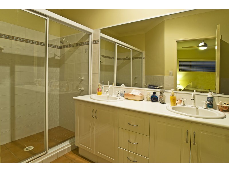 132 Dunlin Drive, Burleigh Waters QLD 4220