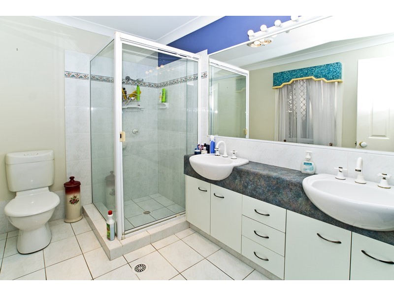 Burleigh Waters QLD 4220