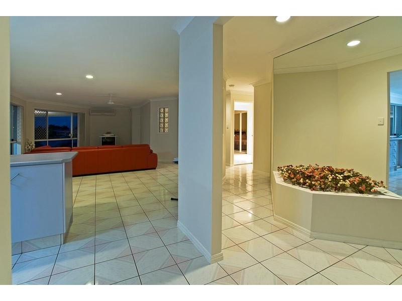 Varsity Lakes QLD 4227