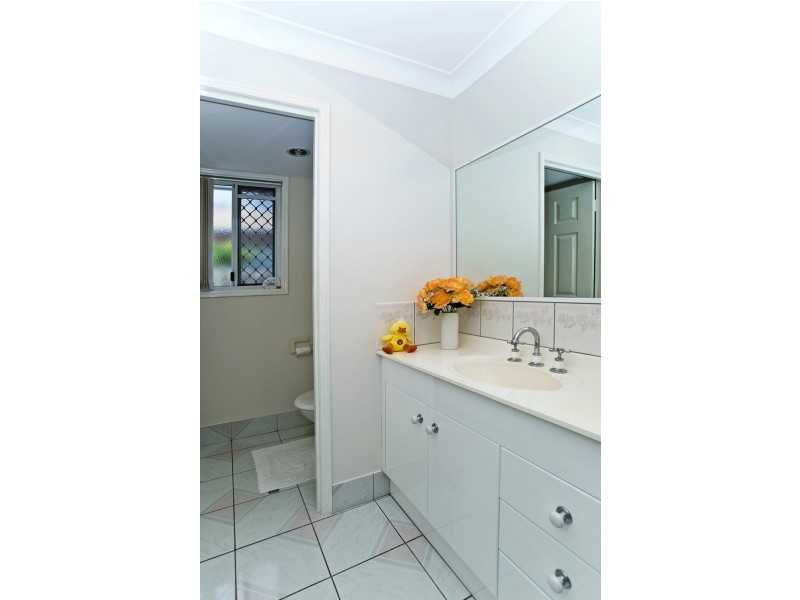 Varsity Lakes QLD 4227