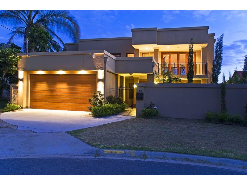 Broadbeach Waters QLD 4218