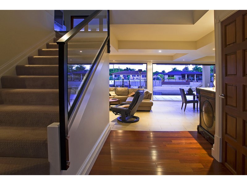 Broadbeach Waters QLD 4218