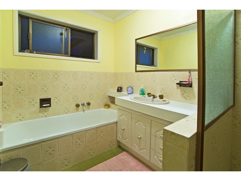 Burleigh Waters QLD 4220