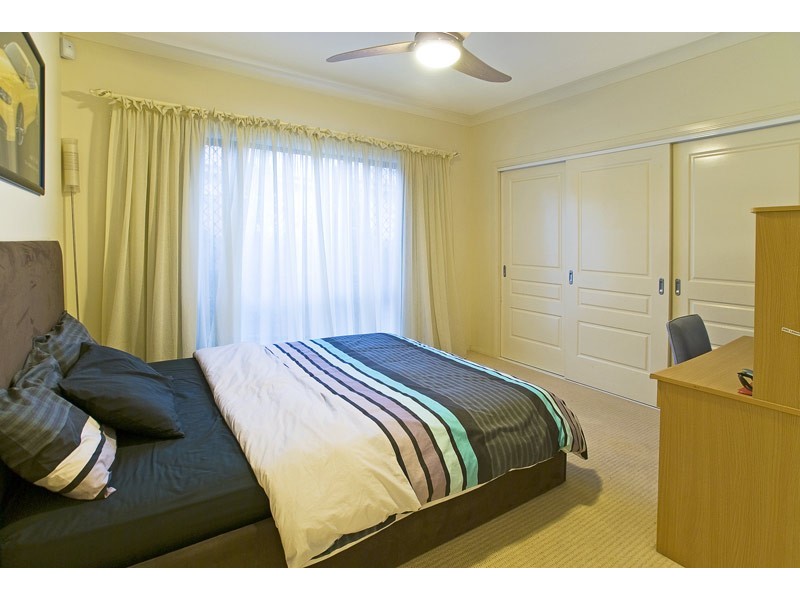 Burleigh Waters QLD 4220