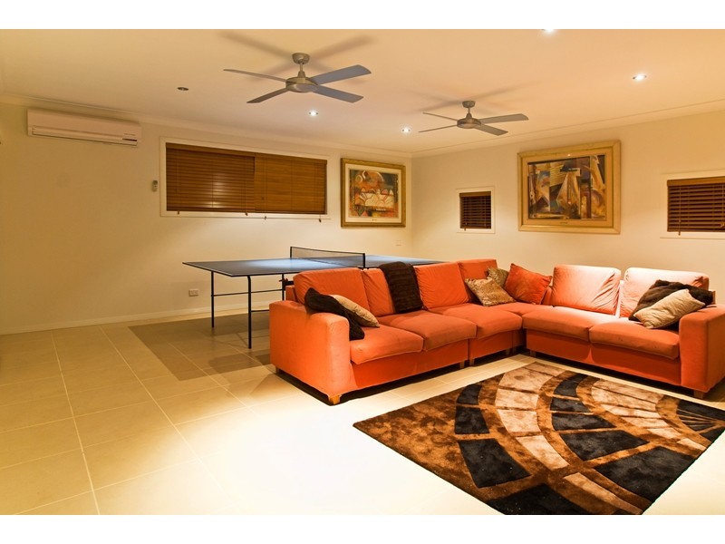 Burleigh Waters QLD 4220