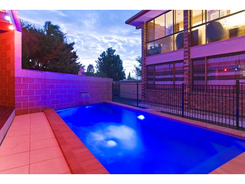 Burleigh Waters QLD 4220