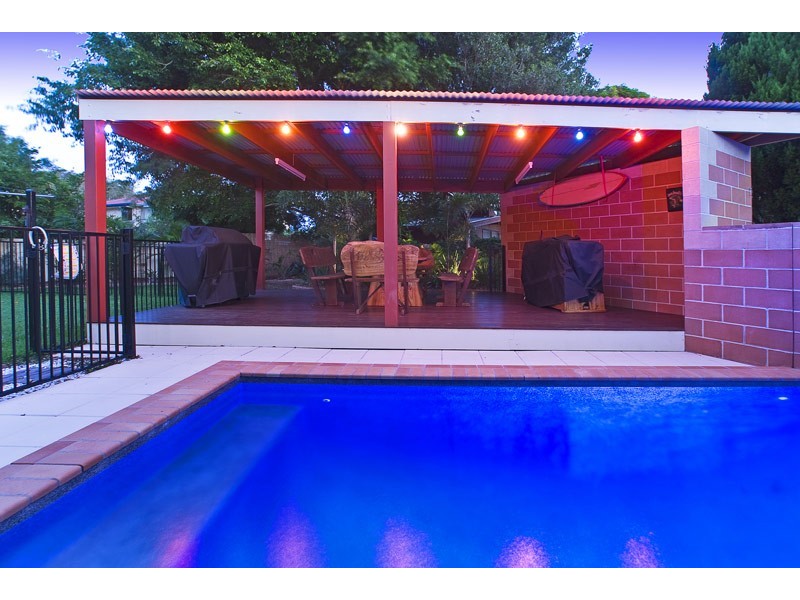 Burleigh Waters QLD 4220