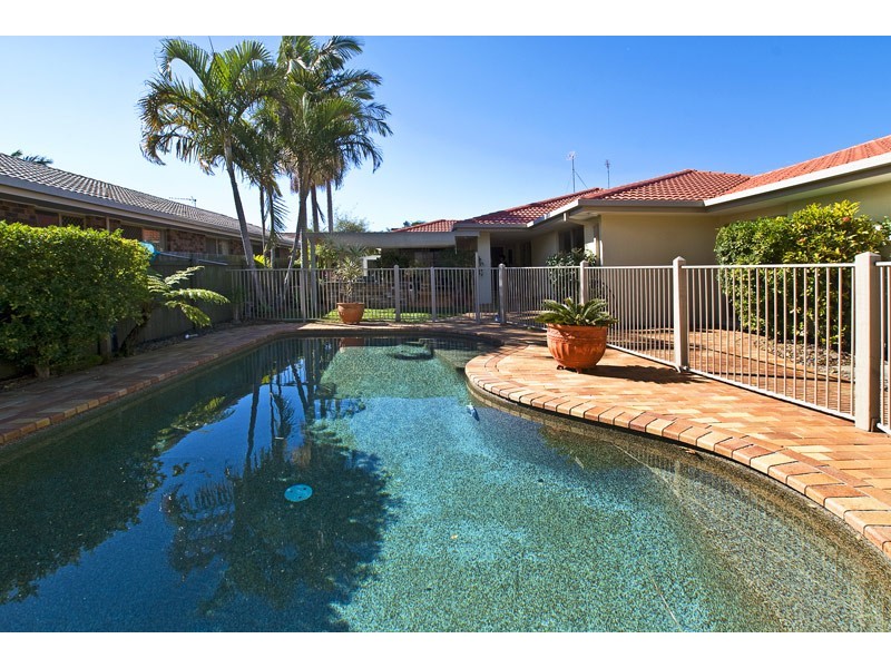 Burleigh Waters QLD 4220