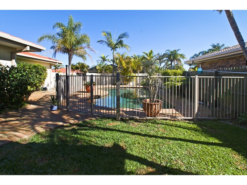 Burleigh Waters QLD 4220