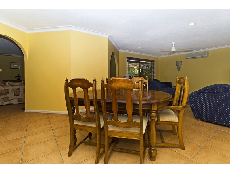 Burleigh Waters QLD 4220