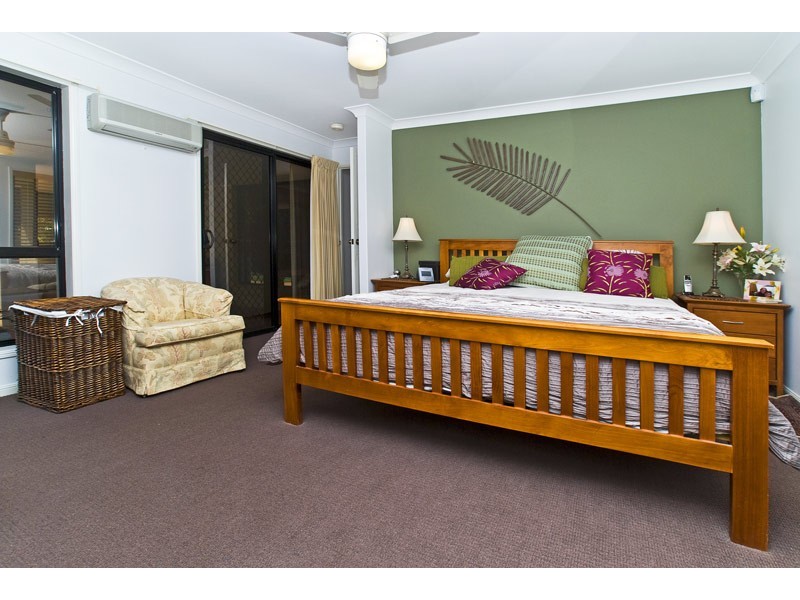 Burleigh Waters QLD 4220