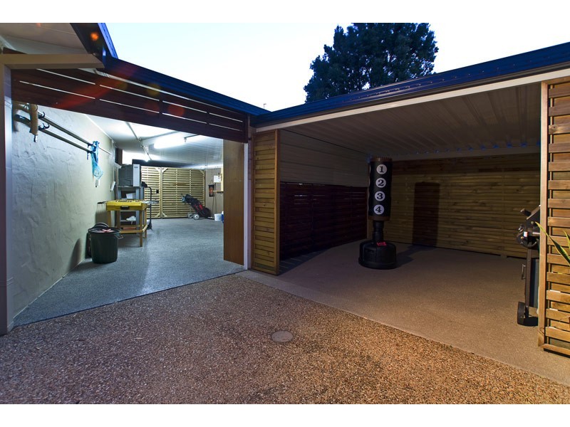 3 Egret Avenue, Burleigh Waters QLD 4220