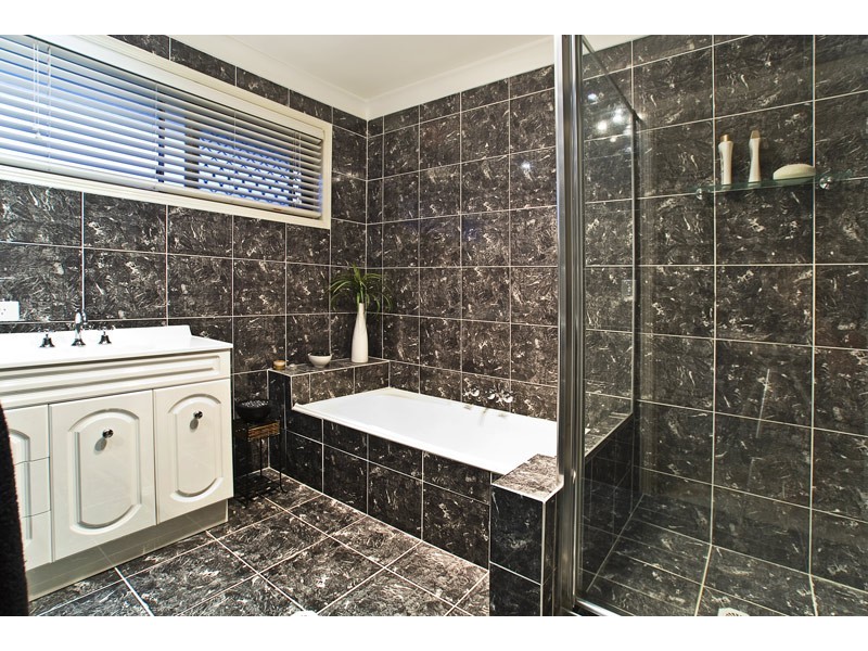 Burleigh Waters QLD 4220