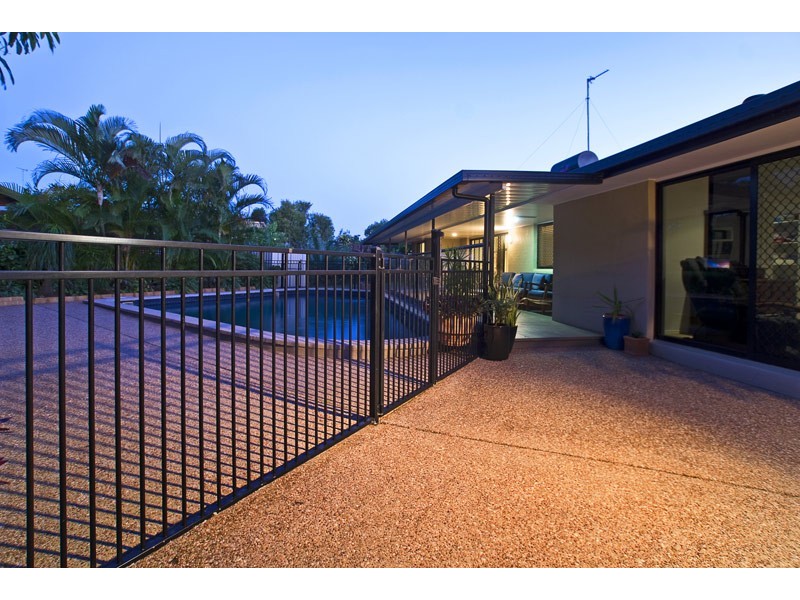 Burleigh Waters QLD 4220