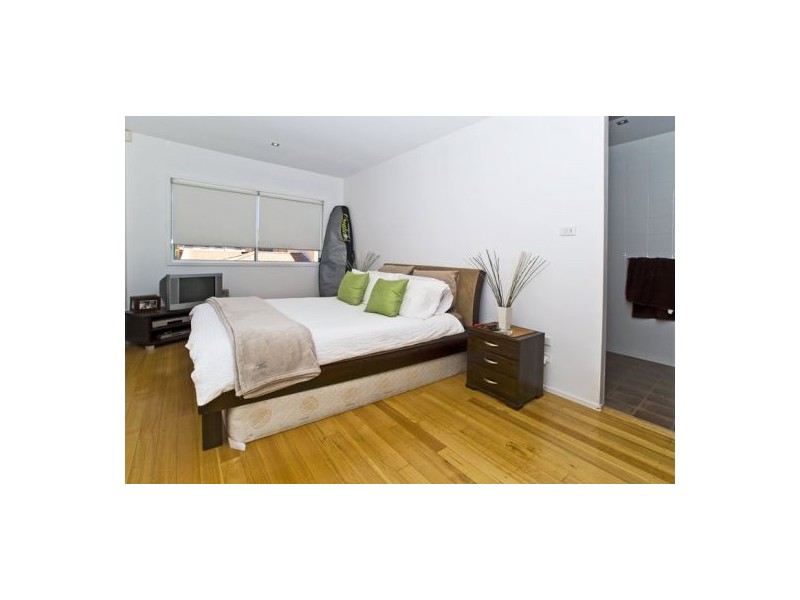 2/1874  Gold Coast Highway, Burleigh Heads QLD 4220