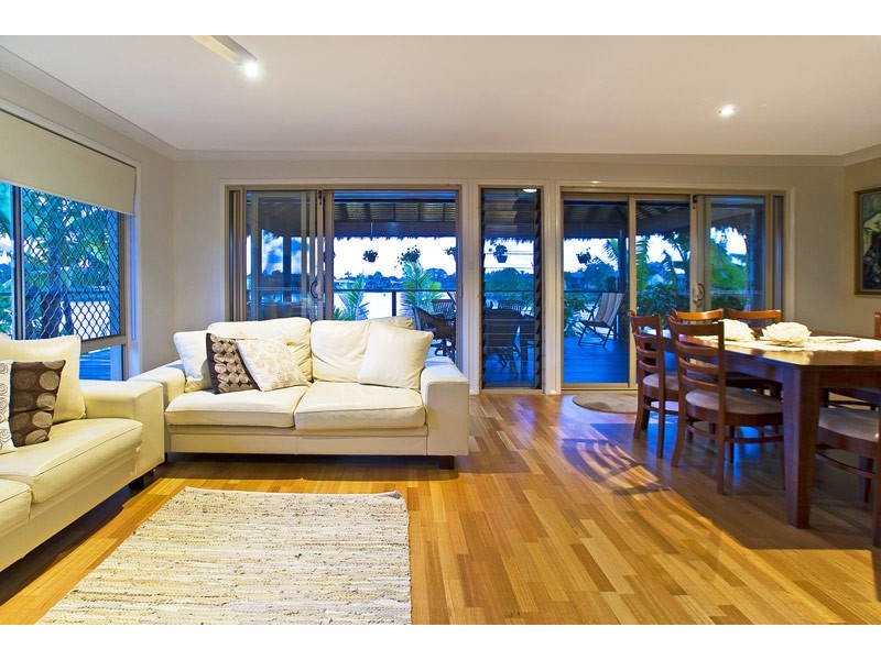 Burleigh Waters QLD 4220