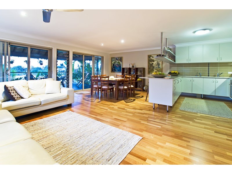 Burleigh Waters QLD 4220