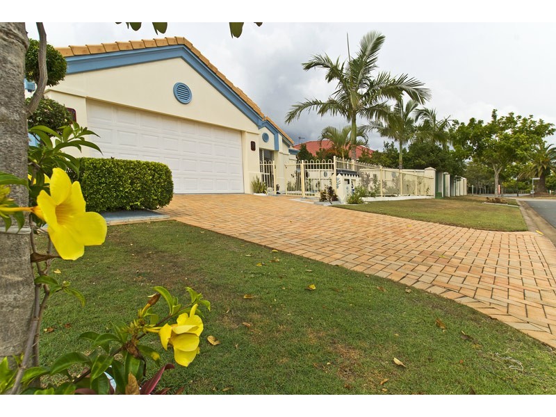 Burleigh Waters QLD 4220