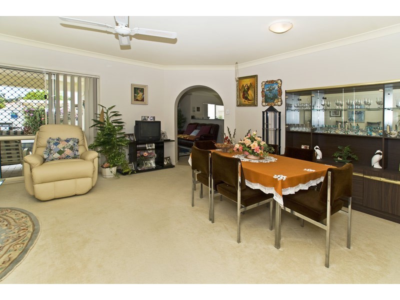 Burleigh Waters QLD 4220