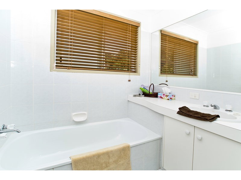 29 Wilkinson Cres, Currumbin Waters QLD 4223